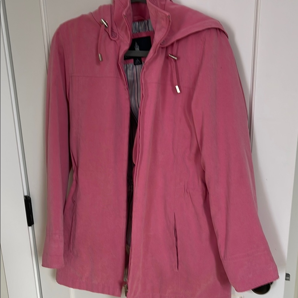 London Fog Pink rain coat Coat with Hood and Zipper